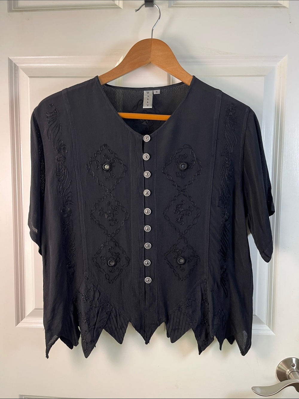 Vintage Embroidered Button-Down Top short sleeve semi sheer whimsical blouse